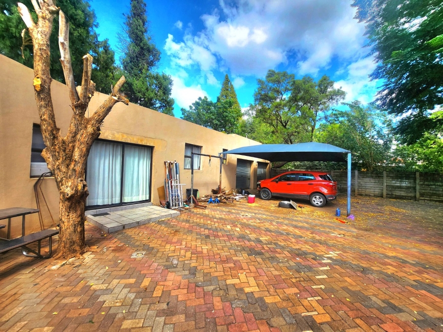 3 Bedroom Property for Sale in Stilfontein North West